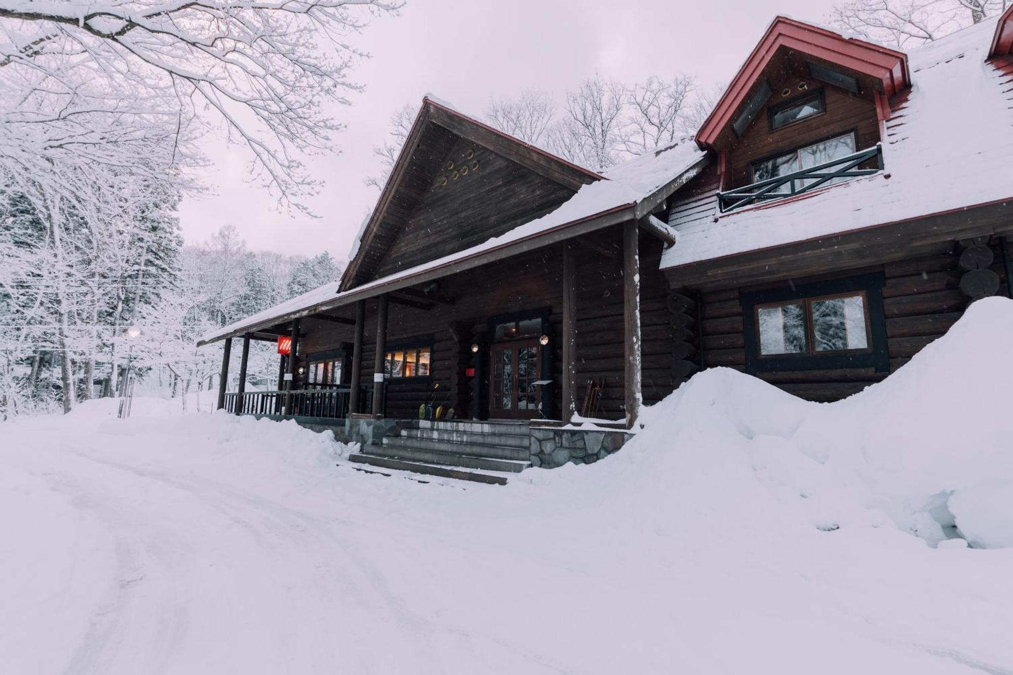 Double Black Hotel Hakuba Exteriér fotografie